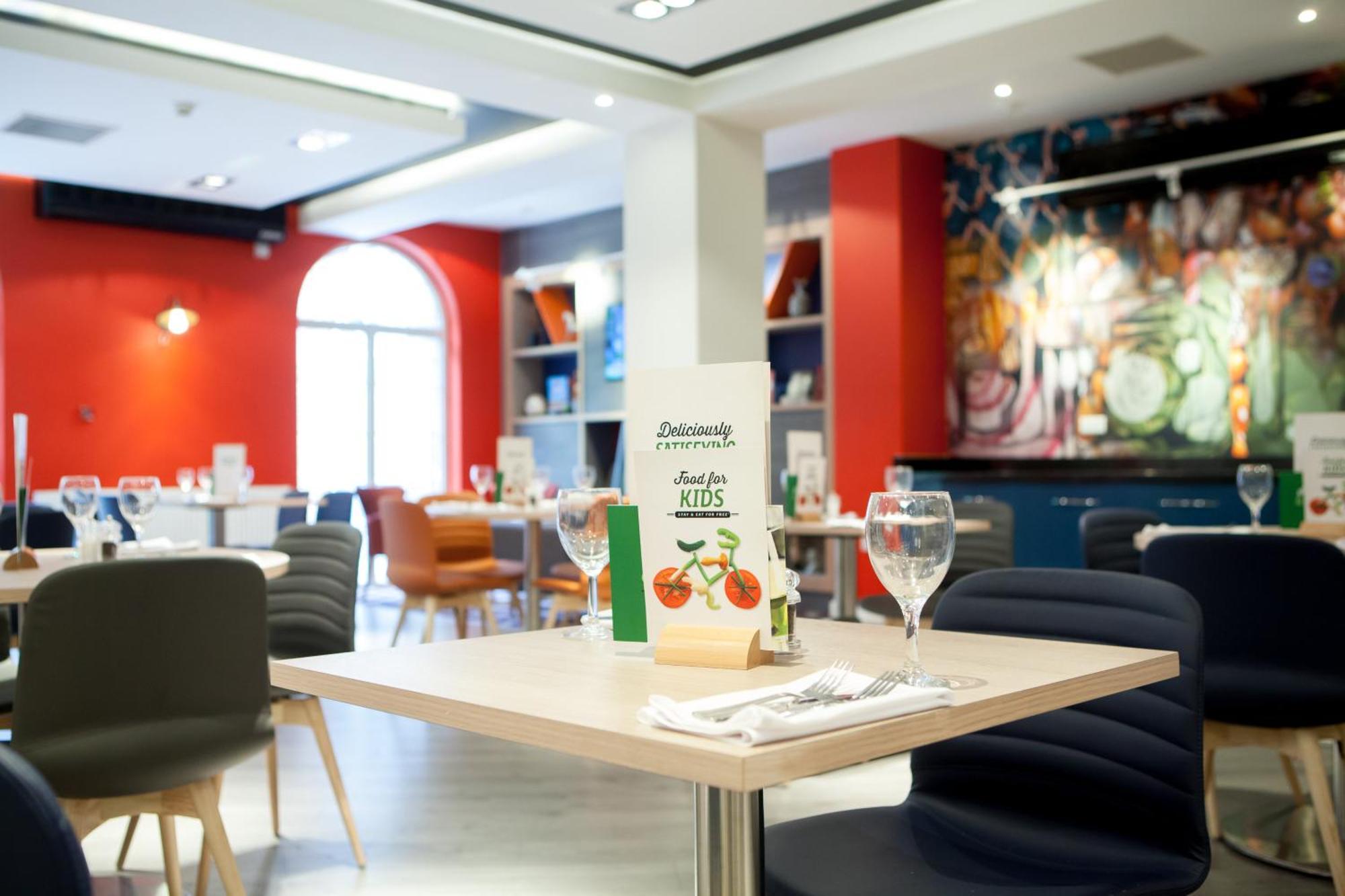 Holiday Inn Corby Kettering A43 By Ihg Buitenkant foto